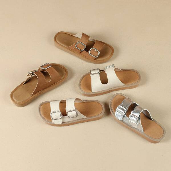 Women's Slippers with Buckle Strap Design for Lasting Comfort