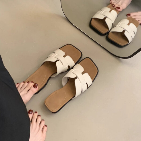Fashionable French Style Square Toe Sandals