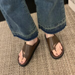 Retro Thick Bottom Slippers ?C Hide Bunions in Style & Comfort