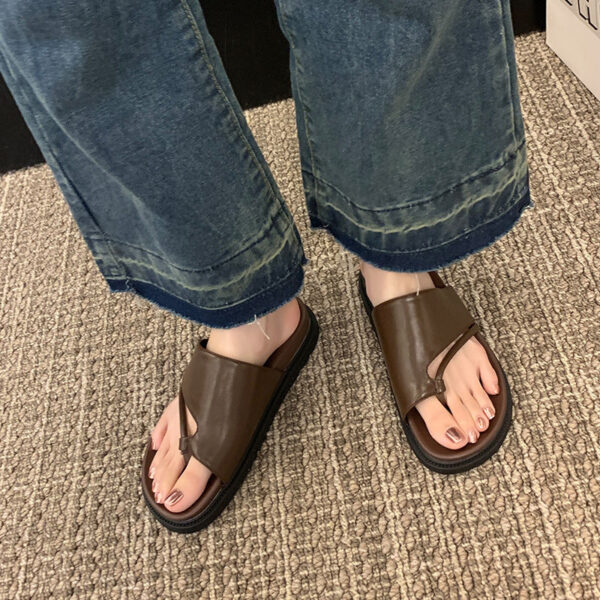 Retro Thick Bottom Slippers ?C Hide Bunions in Style & Comfort