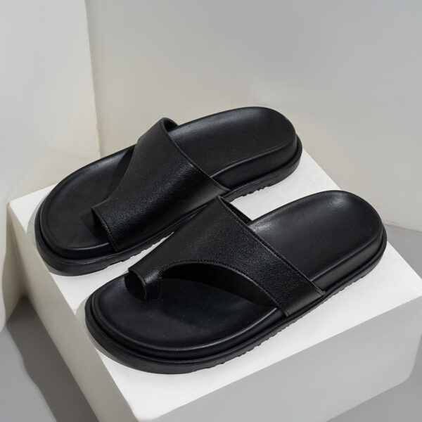 Genuine Leather Thick-Soled Flip-Flops
