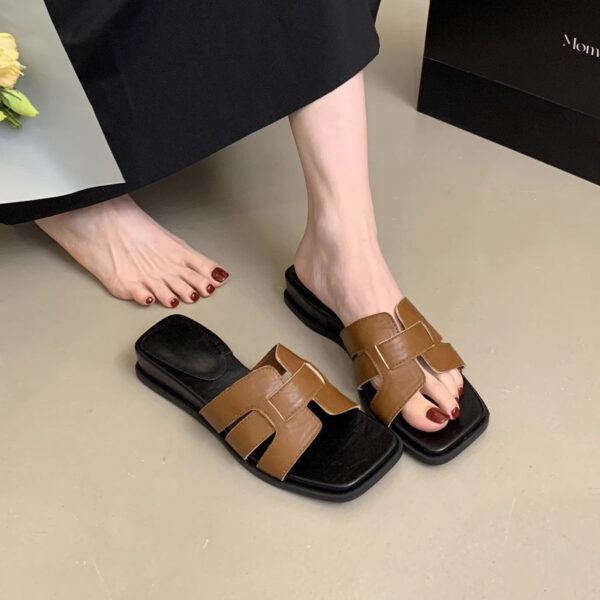 Fashionable French Style Square Toe Sandals
